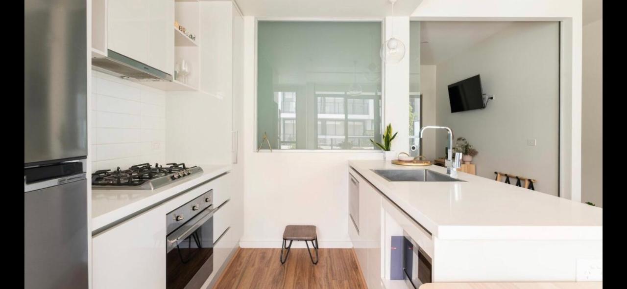 The Pas.Coe - A Stylish 1 Bedroom Unit With Free Parking. เมลเบิร์น ภายนอก รูปภาพ